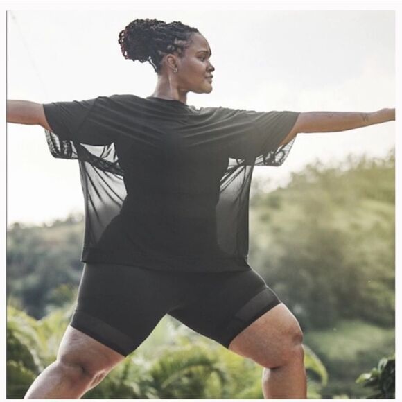 NWOT ATHLETA galaxy mesh oversized short sleeve tee Sz M - Picture 9 of 10
